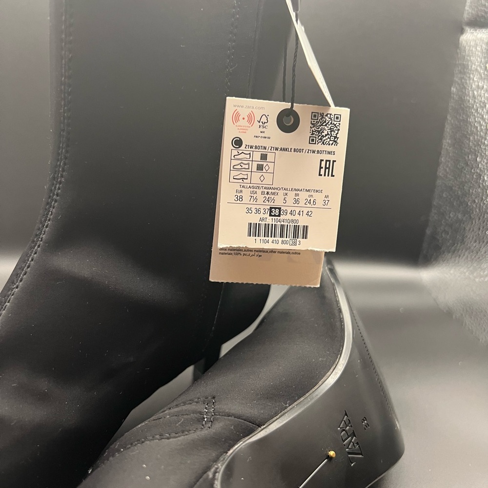 Zara Black Heeled Boots - Picture 4 of 5